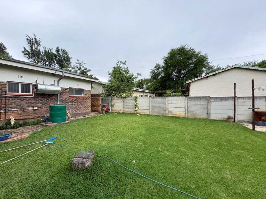 4 Bedroom Property for Sale in Leeudoringstad North West